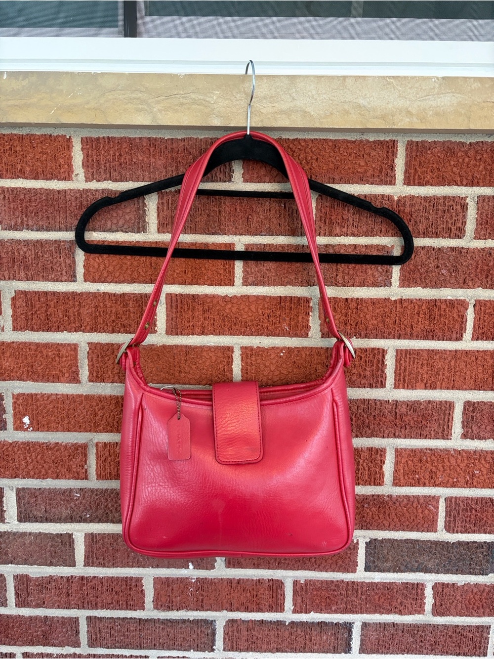 Extremely vintage Coach Red Leather Shoulder Bag